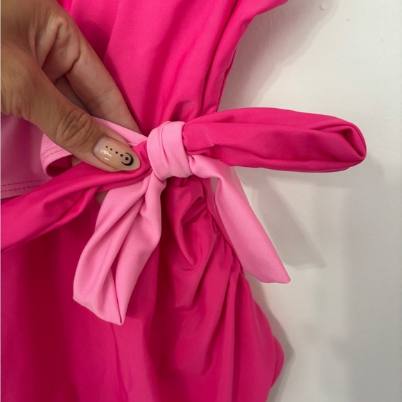 NWOT Women’s Ruffle Sleeve Pink Ruffle Sleeve Wrap Swimsuit size Large - Picture 5 of 7